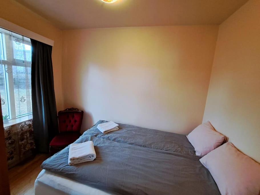 Spacious Apartment -Top Location Akureyri Esterno foto